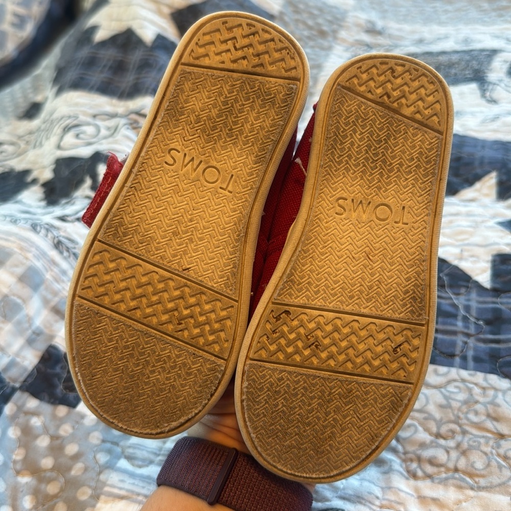 Toms Toddler Sneakers - Picture 2 of 6